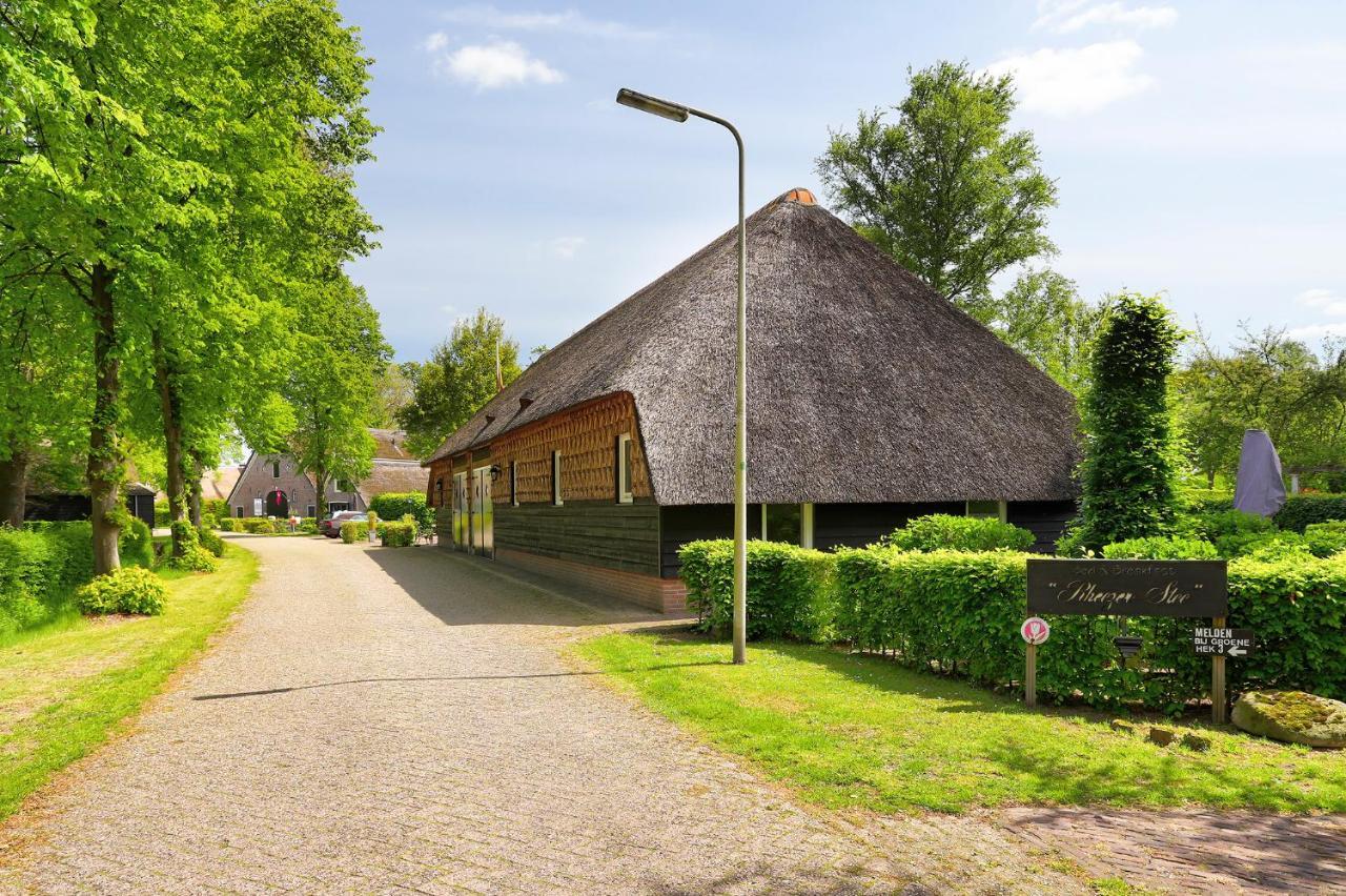Bed and Breakfast Rheezerstee Esterno foto