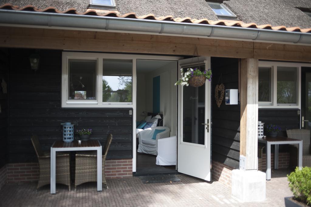 Bed and Breakfast Rheezerstee Esterno foto