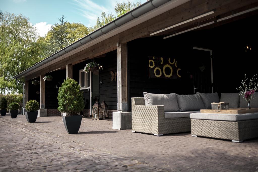 Bed and Breakfast Rheezerstee Esterno foto